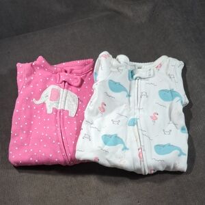 Lot of 2 Simple Joys by Carters Footie Zip Up Baby Sleepers NWOT Newborn 0m